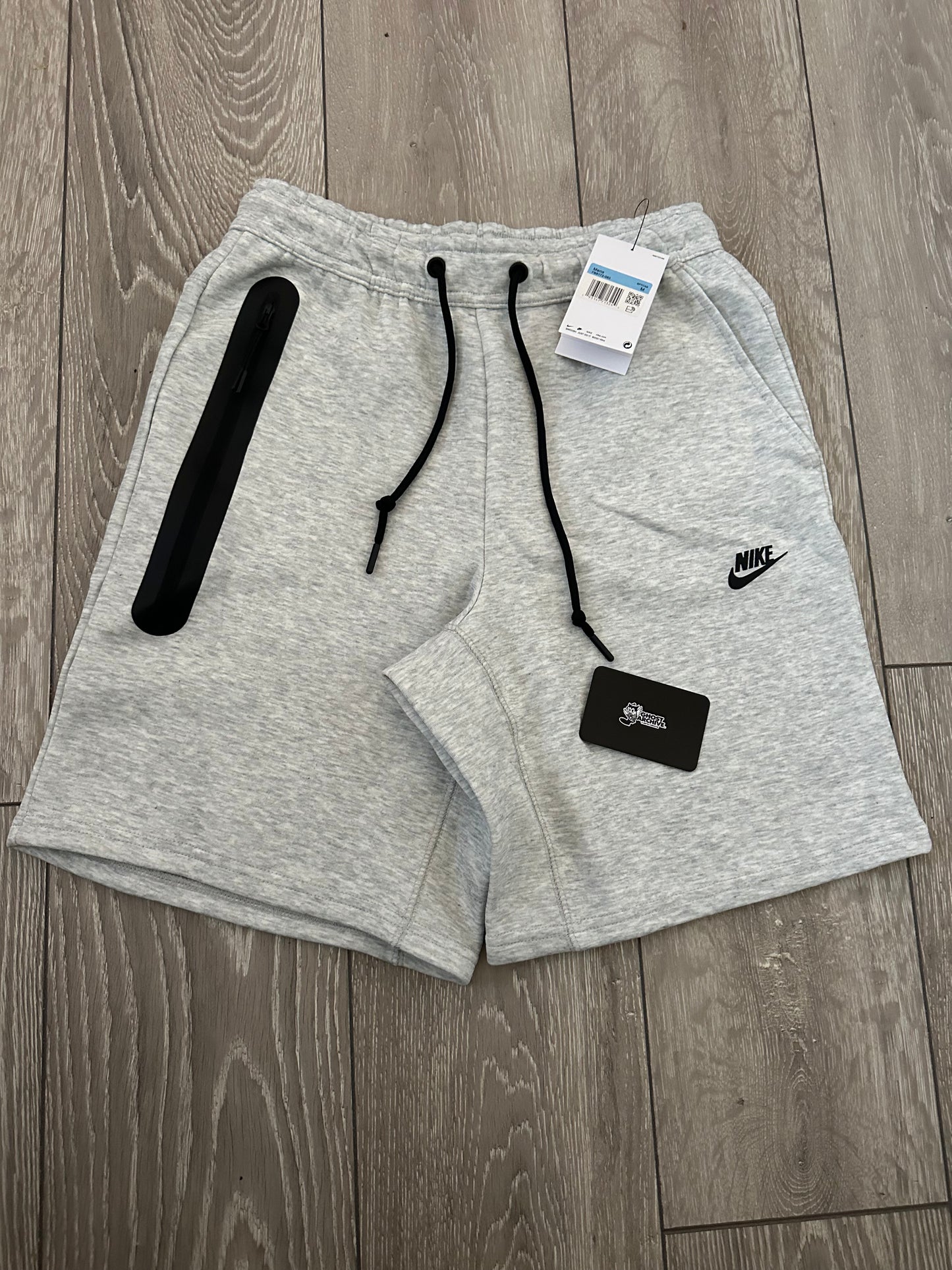 GREY TECH FLEECE SHORTS